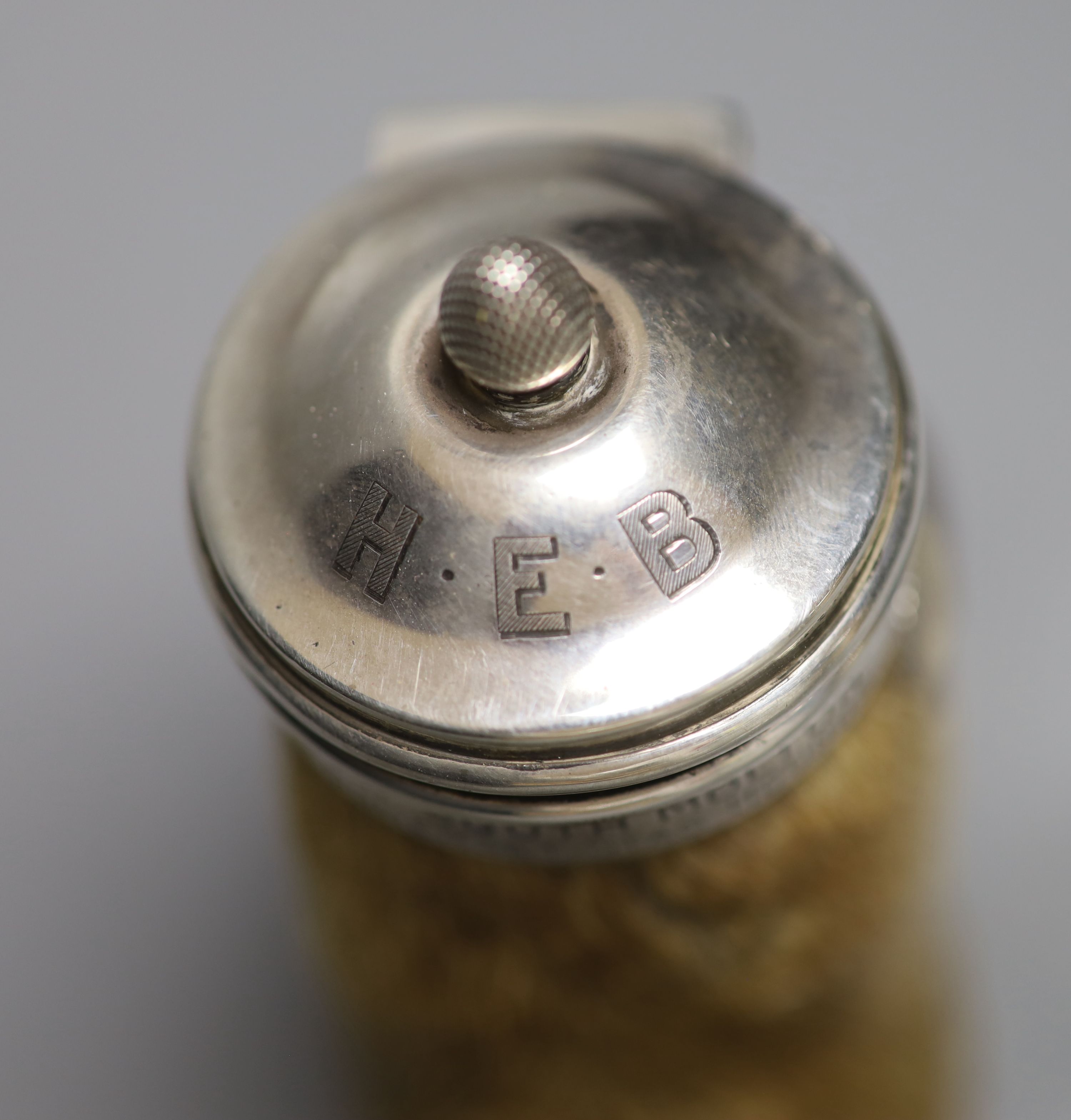 A George V silver mounted stag hoof vesta, with hinged cover and engraved inscription, Grey & Co, Chester, 1912, 16.2cm,